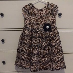 Pippa & Julie Size 6 Girls Dress
